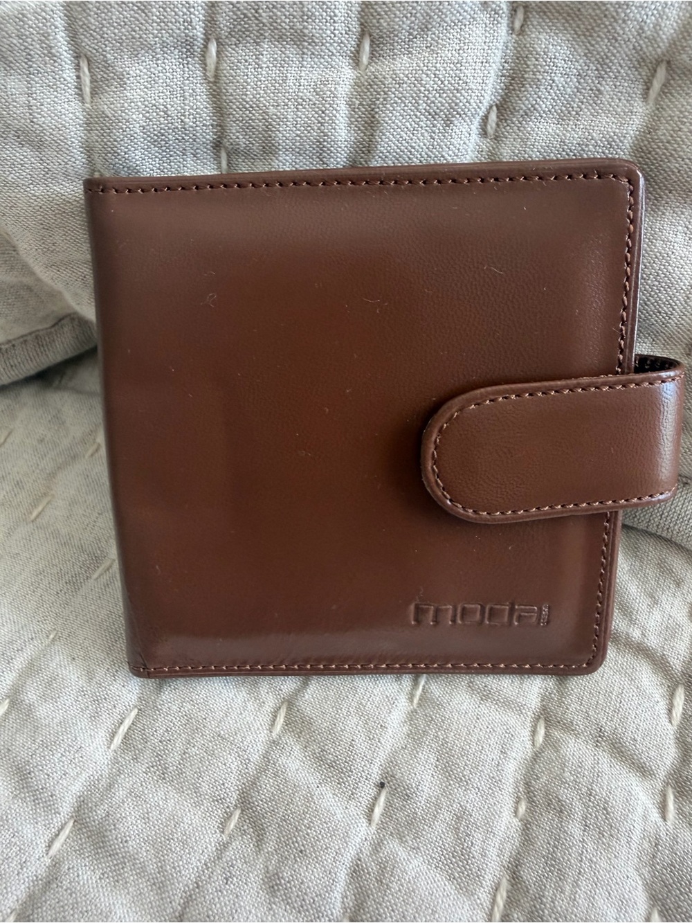 Moda NWOT Men's Brown Leather Snap Card Wallet